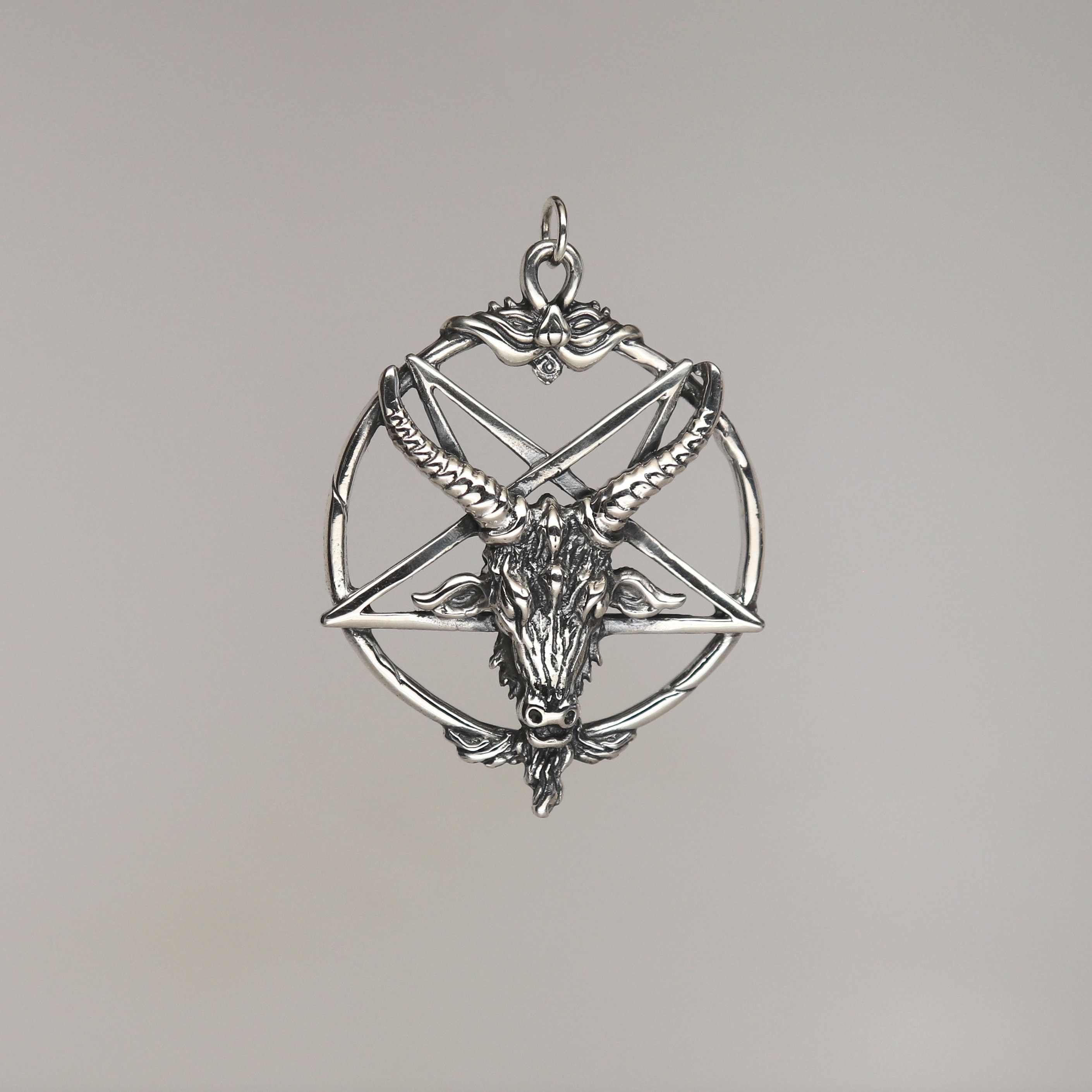 Inverted Pentagram Goat Skull Satanic Baphomet Necklace