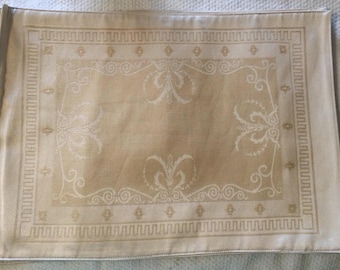 Gorgeous Gold Wedgewood Jacquard Placemats Set