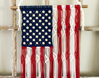 American Flag Macramé Wall Hanging. Patriotic USA Flag. American Boho Style. Bohemian Macramé America Flag. Wooden Beads Macramé Wall Décor.