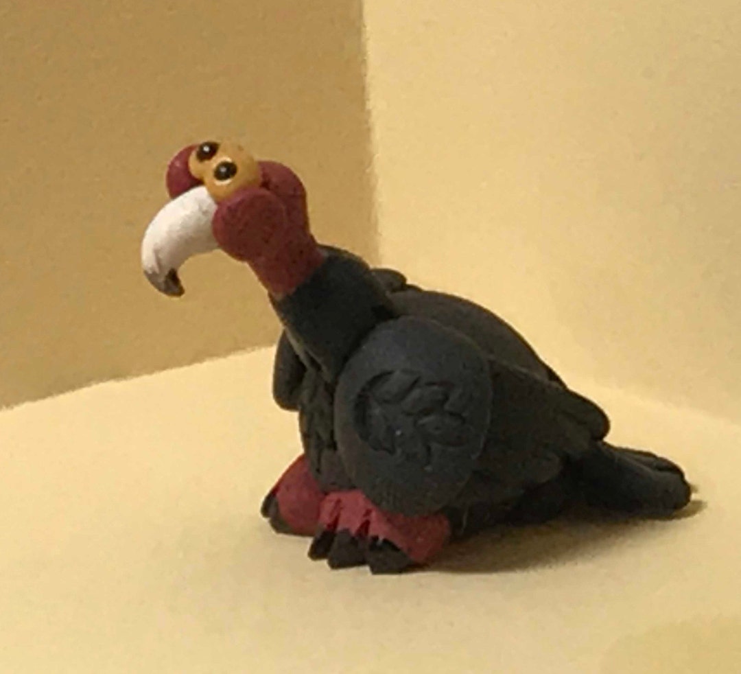 Raptor Miniatures Assortment. Turkey Vulture, Redtail Hawk, Perigrine ...