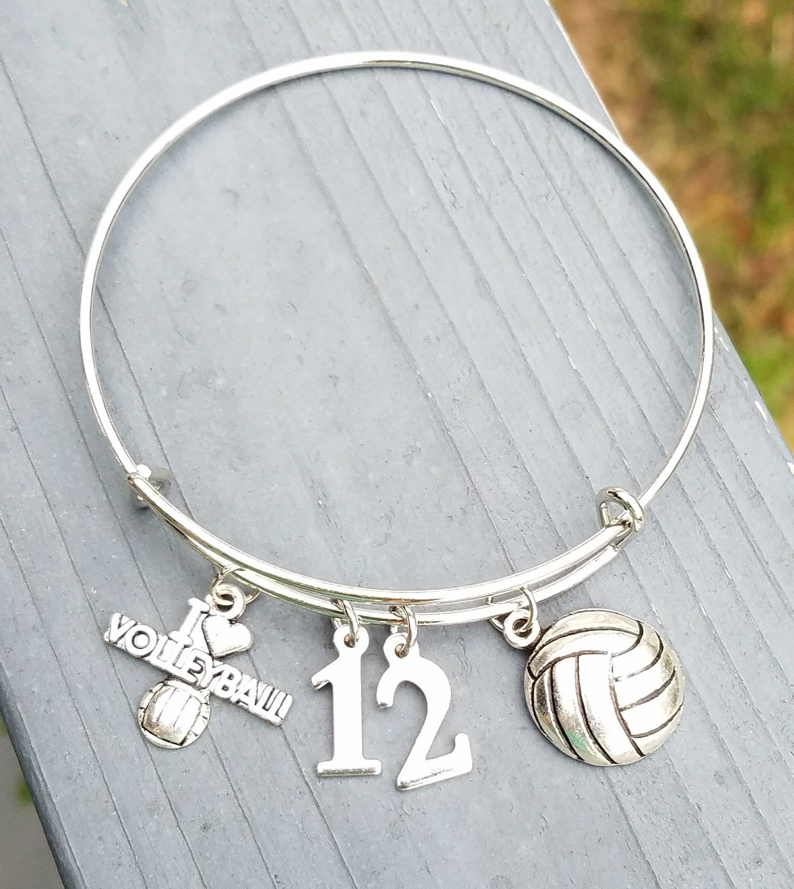 Personalized Volleyball Charm Bracelet Volleyball Team Gift Etsy