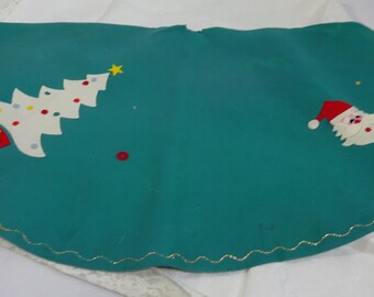 Vintage Hand Made Felt Tree Skirt Vintage Hand Made Felt Tree Skirt