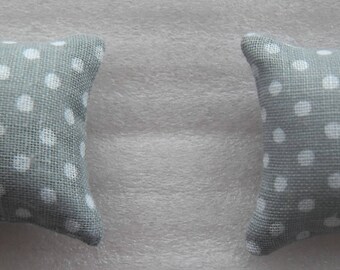 Pumpkin Heads Design C 1//12th Scale Dolls House Halloween Cushions