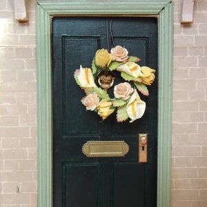 1/12th Scale Dolls House Hand Made Garland White Calla Lillies, Yellow Carnations & Peach Roses  ( Made with Paper Roses)