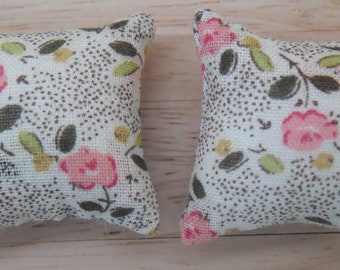 1/12th Scale Dolls House Printed Fabric Cushions: Flowers Design in Pink