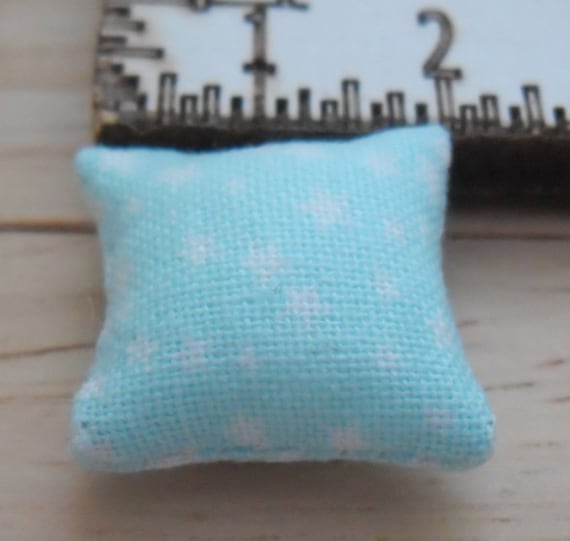1//24th Scale Dolls House Printed Fabric Cushions in Pale Blue