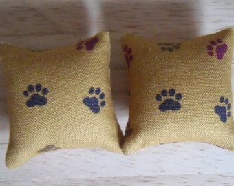 1/12th Scale Dolls House Printed Fabric Cushions: Paw Print Design in Mustard & Black