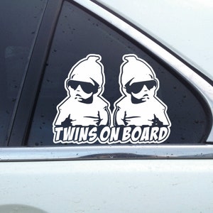 Naklejki Twins on board x2 - Znak ostrzegawczy dla dzieci na pokładzie samochodu V169 - AD48