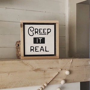 Creep it real halloween Sign / Farmhouse halloween sign / Modern fall decor / Room decor ideas / Fall Wall hanging / Halloween Wall decor