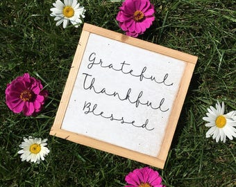 Wall hanging / Inspirational quotes / Grateful thankful blessed framed wood Sign