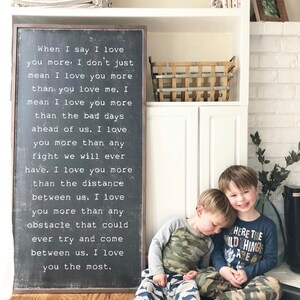 Cuando digo que te amo más, letrero de madera enmarcado / Letreros de decoración del hogar / Arte de pared / Mejores citas / Citas de amor / Arte de pared enmarcado / Interior moderno