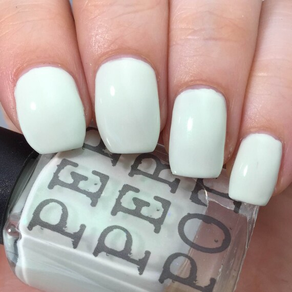 Light Mint Green 5 Free Nail Polish Bath Beauty Spring Nail Etsy