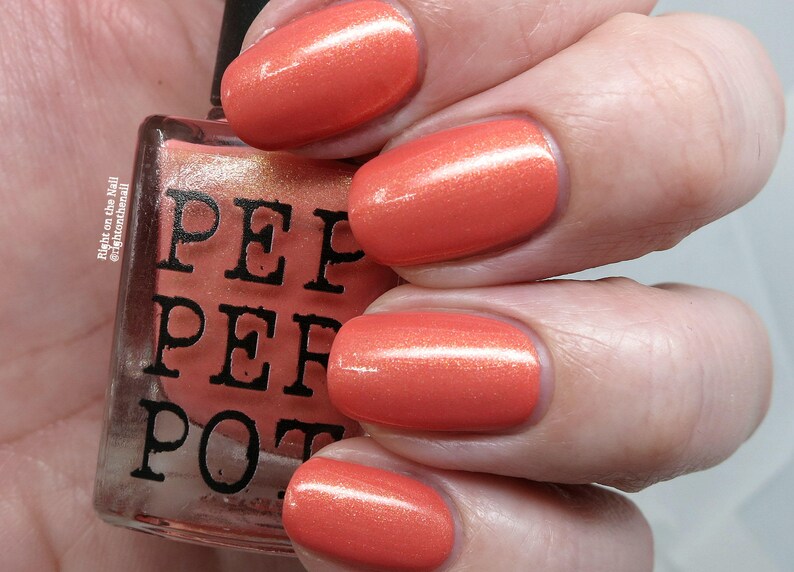 Gold Shimmer Nail Polish image 0