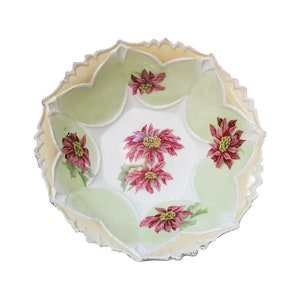 RS Prussia Deep Porcelain Bowl Mold 94 Poinsettia Floral Decor