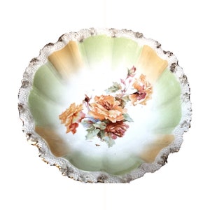 RS Prussia Porcelain Bowl Stipple Flower Mold 23 Peach & Tea Green Colors