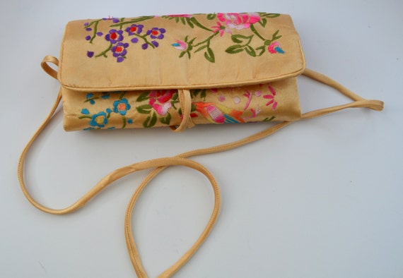 Vintage Silk Embroidered Fold Out Clutch Purse As… - image 3