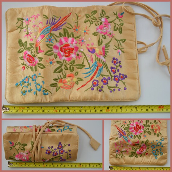 Vintage Silk Embroidered Fold Out Clutch Purse As… - image 5