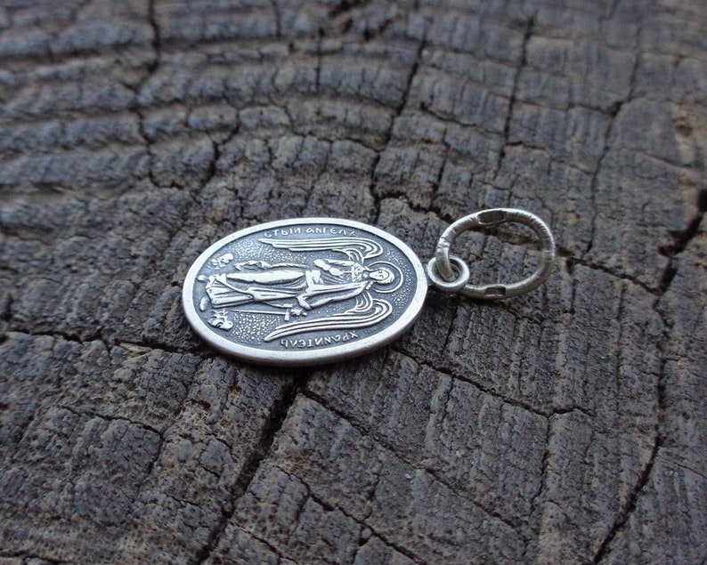 Vintage Orthodox Sterling Silver small medallion Guardian Angel Words of prayer Matthew 9:29 Religious jewelry Sterling Silver R1-