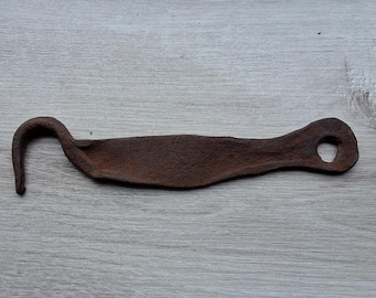 Antique/Vintage rusty iron door hook Home/farmhouse/barn decor  Original patinaOld Salvaged Authentic artifact Archaeological find