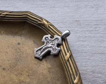 Magnifique croix orthodoxe vintage, crucifix à l'effigie du grand martyr Dimitriy Solunsky, symbole religieux, crâne, INRI IC+XC, argent sterling, bijou ancien
