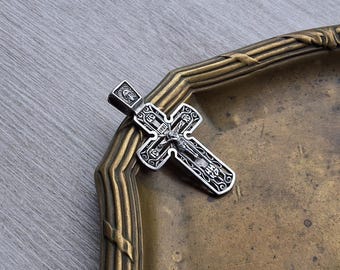 Croix orthodoxe vintage en argent ajouré, ornée d'un motif floral « Sauver et Protéger », bijou religieux chrétien, symbole de foi -8 roupies-