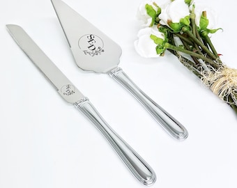 Engraved Wedding Cake Cutter Set: Personalized Stainless Steel Server