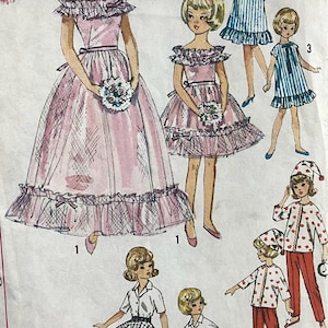 Simplicity 5771, Tammy 12" doll & Pepper 9" doll clothes wardrobe, vintage 1960's sewing pattern