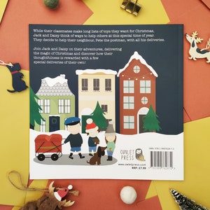 Livre dimages pour enfants de Noël La livraison spéciale Cadeau de remplissage de boîte de veille de Noël Livre dhistoire de Noël Remplissage de stock de Noël image 2