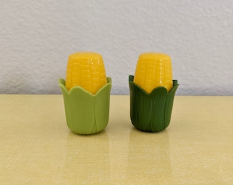 Vintage Mini Corn on the Cob Salt and Pepper Shakers