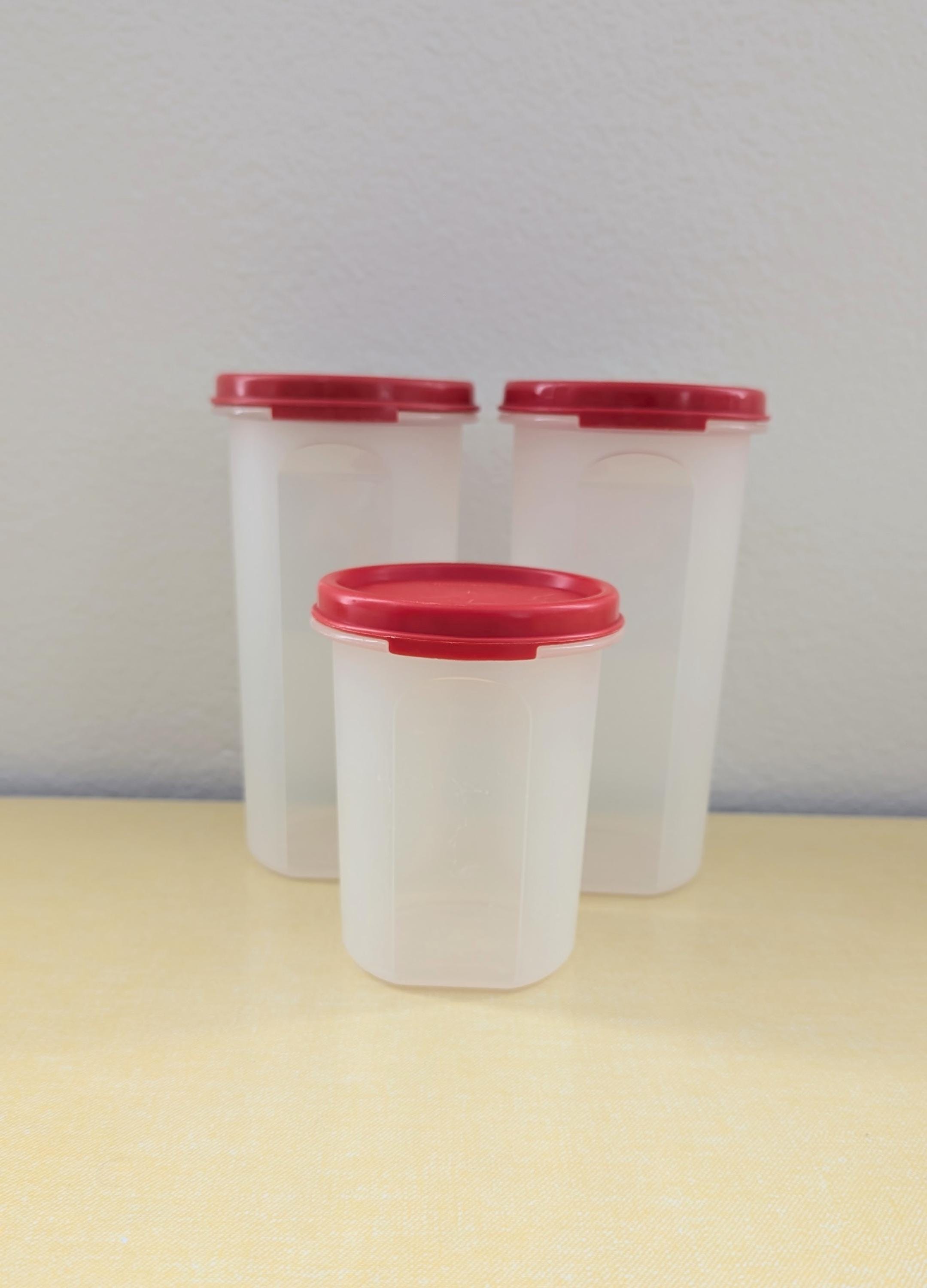赤い蓋が付いた丸型タッパーウェア容器 3 個セット - Etsy 日本
