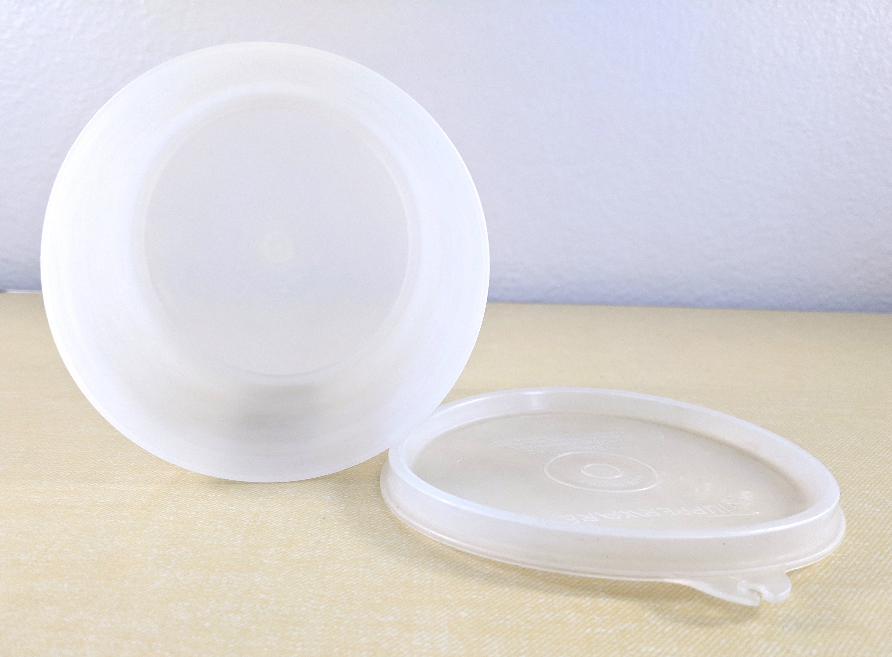 Tupperware Small Round Container 80ml /150ml ( 2pc/4pc)