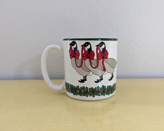 Vintage Christmas Mug Potpourri Press Geese and Holly Mug