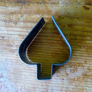 Vintage Metal Spade Cookie Cutter