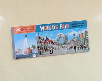 Ansichtkaart en miniatuurprentenboek New York World's Fair 1964-1965