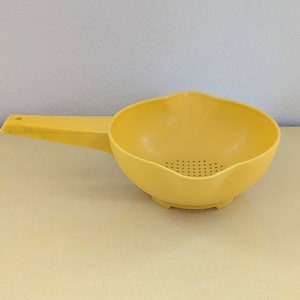 Yellow Tupperware Colander Yellow Tupperware Strainer
