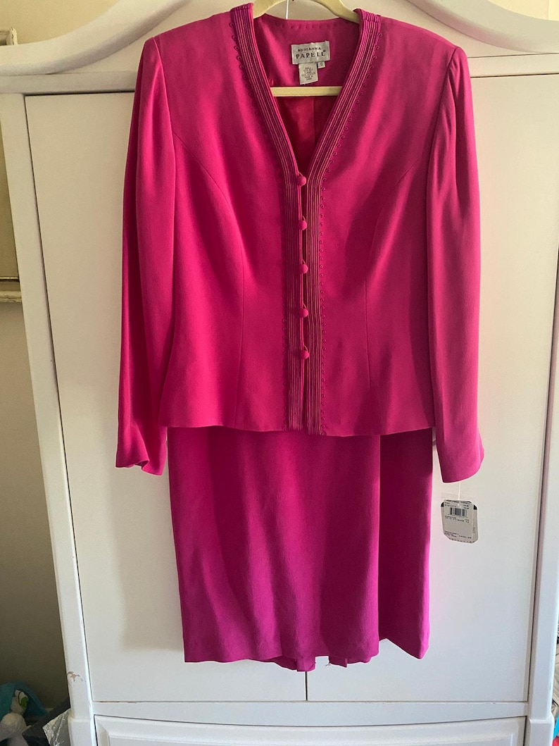 VINTAGE Adrianna Papell Pink Suit NWT 12 image 1
