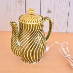 Electric Ceramic Tea Pot in Green with Swirl Design