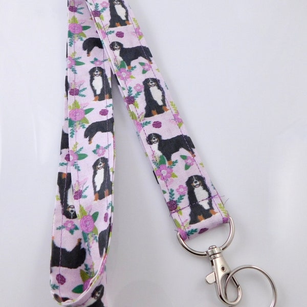 Bernese Mountain Dog Lanyard / Lanyard with Bernese Mountain Dogs / Berner Key Holder / Gift for Dog Mom / Gift for Dog Owners