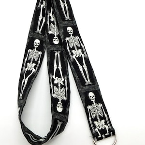 Skeleton Coffin Lanyard / Goth, Horror Grim Reaper Vibes / Teacher Key Holder / Halloween Scary Lanyard / Graveyard Glam Lanyard / Spooky