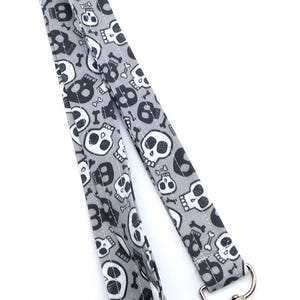 Spooky Skulls and Bones Lanyard / Teacher Lanyard for Keys and ID Badge / Halloween Scary Lanyard / Skull Key Holder