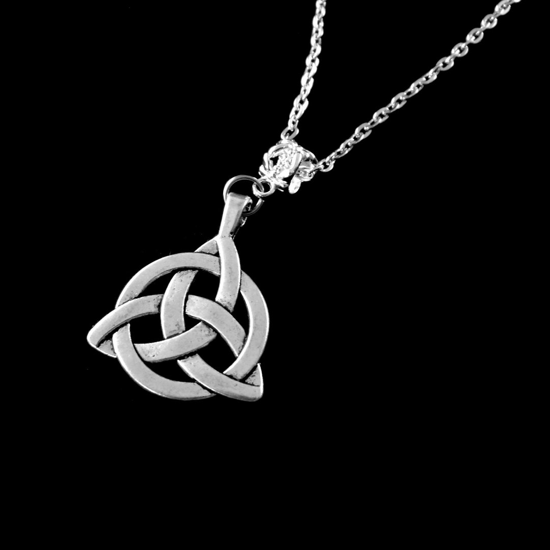 Celtic Knot Necklace Triquetra Symbol Sacred Symbol Best Jewelry Gift ...