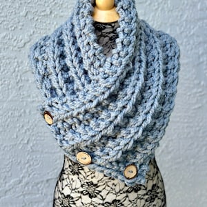 Chunky scarf, winter warm cape with buttons, hand knitted shoulder wrap, neck warmer, button cowl, Outlander gift, gift for mother