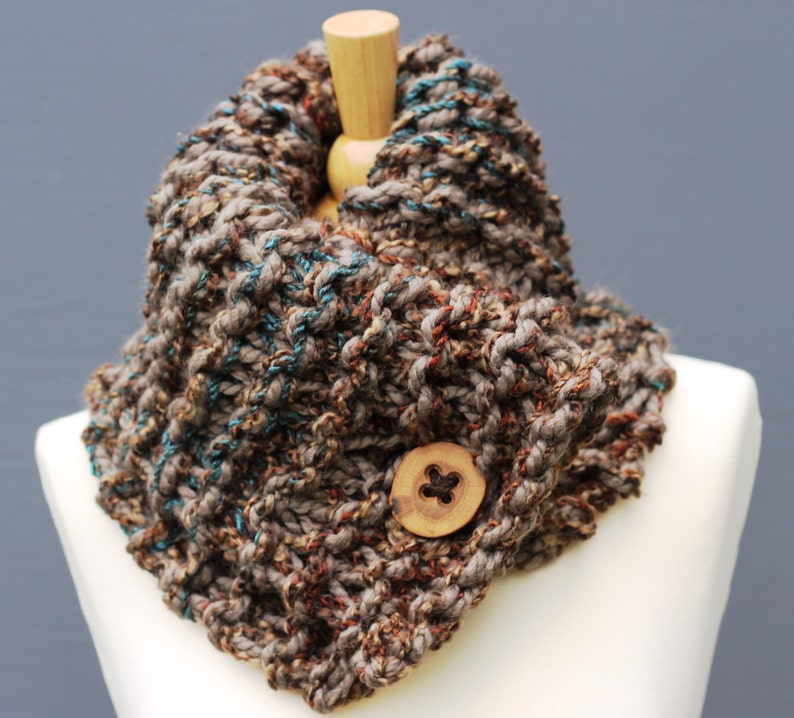 Outlander Cowl, Chunky Button Scarf, Hand Knitted Neck Warmer With 3 ...