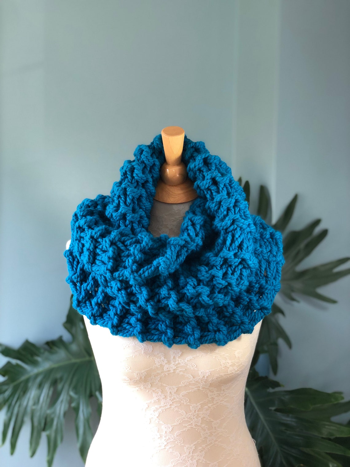 Outlander Inspired Mobius Cowl, Chunky Scarf in Bright Teal, Hand ...