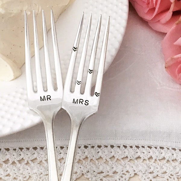 Vintage wedding cake forks, hand stamped - MR & MRS with heart tines,  engagement gift, bridal shower gift, wedding keepsake