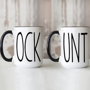 OCK y UNT Juego de 2 tazas / Humor ofensivo divertido para adultos Mal juramento Broma Regalo de broma Taza de café de 15 oz Cumpleaños Regalo de Navidad para mujeres Hombres