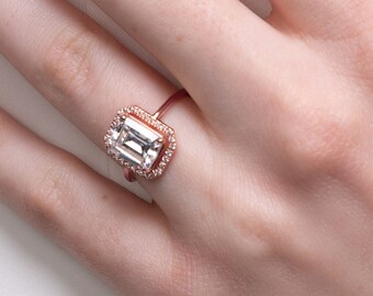 Emerald Cut Diamond Engagement Ring Rose Gold 14K-18K Rose Gold Unique Rings Halo Emerald Engagement Ring for Women