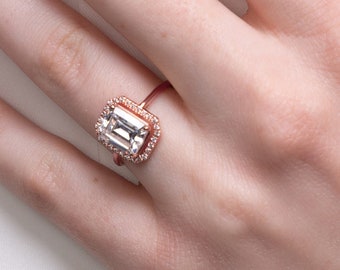 Emerald Cut Diamond Engagement Ring Rose Gold 14K-18K Rose Gold Unique Rings Halo Emerald Engagement Ring for Women