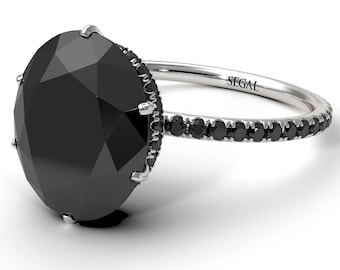 ユニークな婚約指輪 隠しハロー オーバル ブラックダイヤモンド 14K