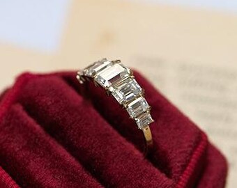 Engagement Ring Emerald Cut Gold 14K-18K Gold Diamond Engagement Ring Emerald Cut Unique Rings for Girlfriend